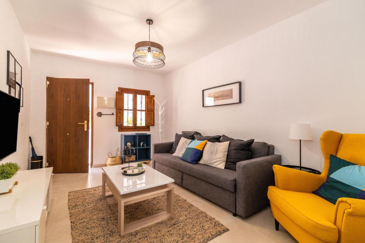 Lovely Cozy 2-Bedroom Residential Home With Patio Benalmadena Luaran gambar