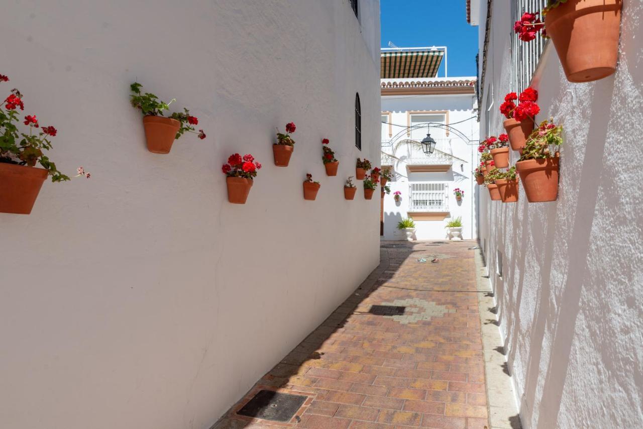 Lovely Cozy 2-Bedroom Residential Home With Patio Benalmadena Luaran gambar